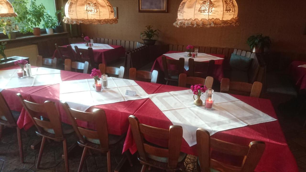 Hotel Landgasthof Fromm Untergruppenbach المظهر الخارجي الصورة